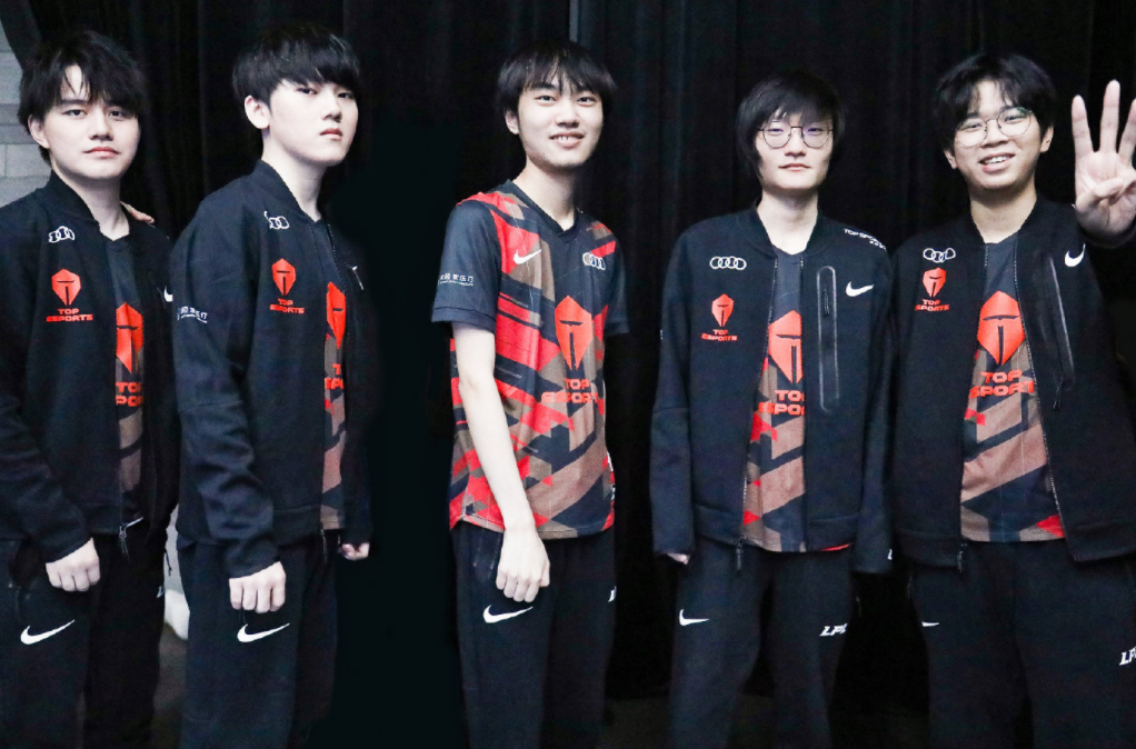 近些年足球 近些年足球