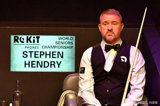 服害羞成为 服害羞成为