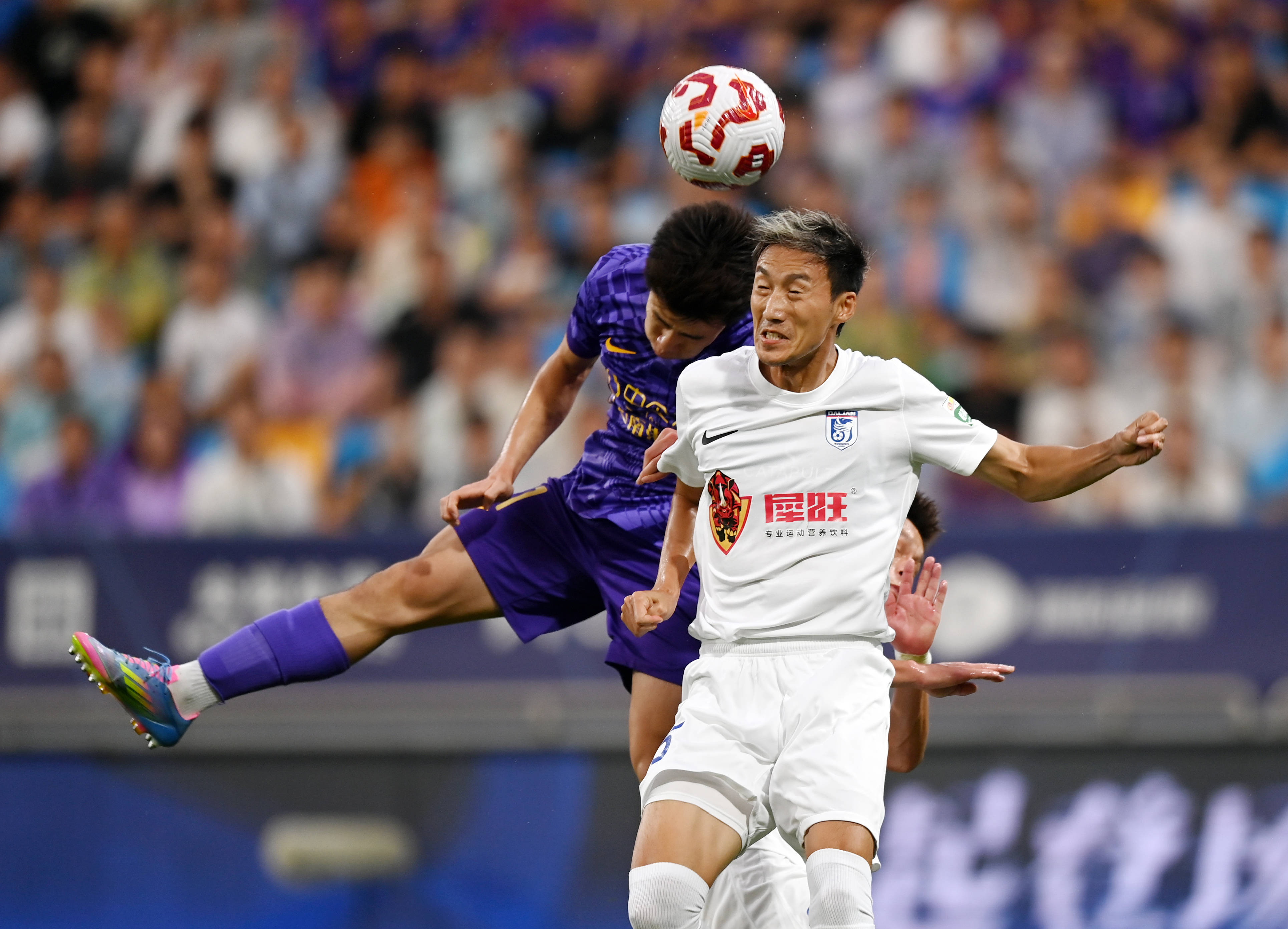 随着年轻球 随着年轻球