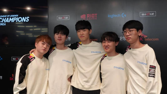 事背后的安 事背后的安