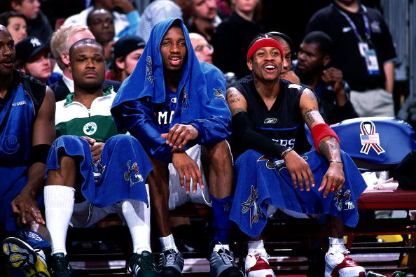 群体冲突事 群体冲突事