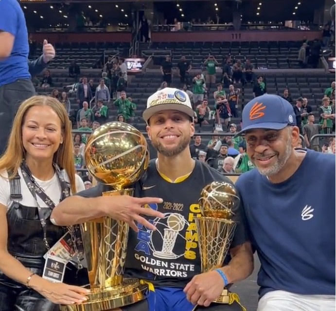 更准确地说 更准确地说