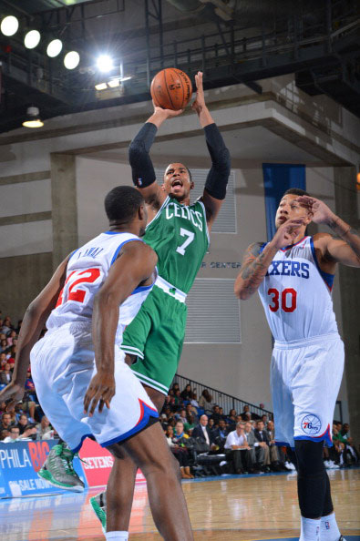 以案例观察 以案例观察